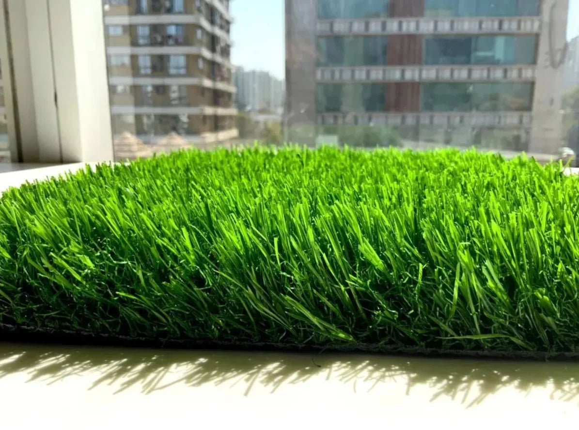 Gazon artificial 40 mm verde pentru gradina terasa si balcon iarba artificiala cu aspect natural
