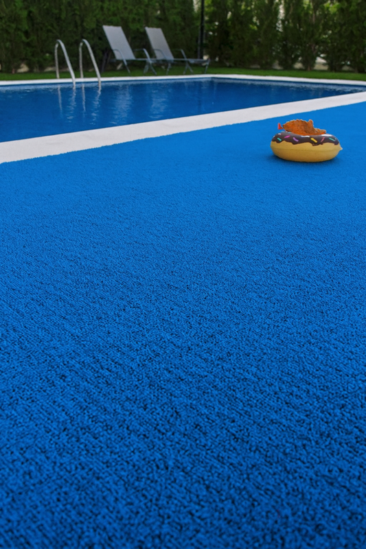 gazon artificial turcoaz decorativ pentru piscina terasa si gradina