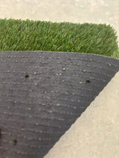 Iarba artificiala 25 mm verde textura deasa gazon artificial exterior